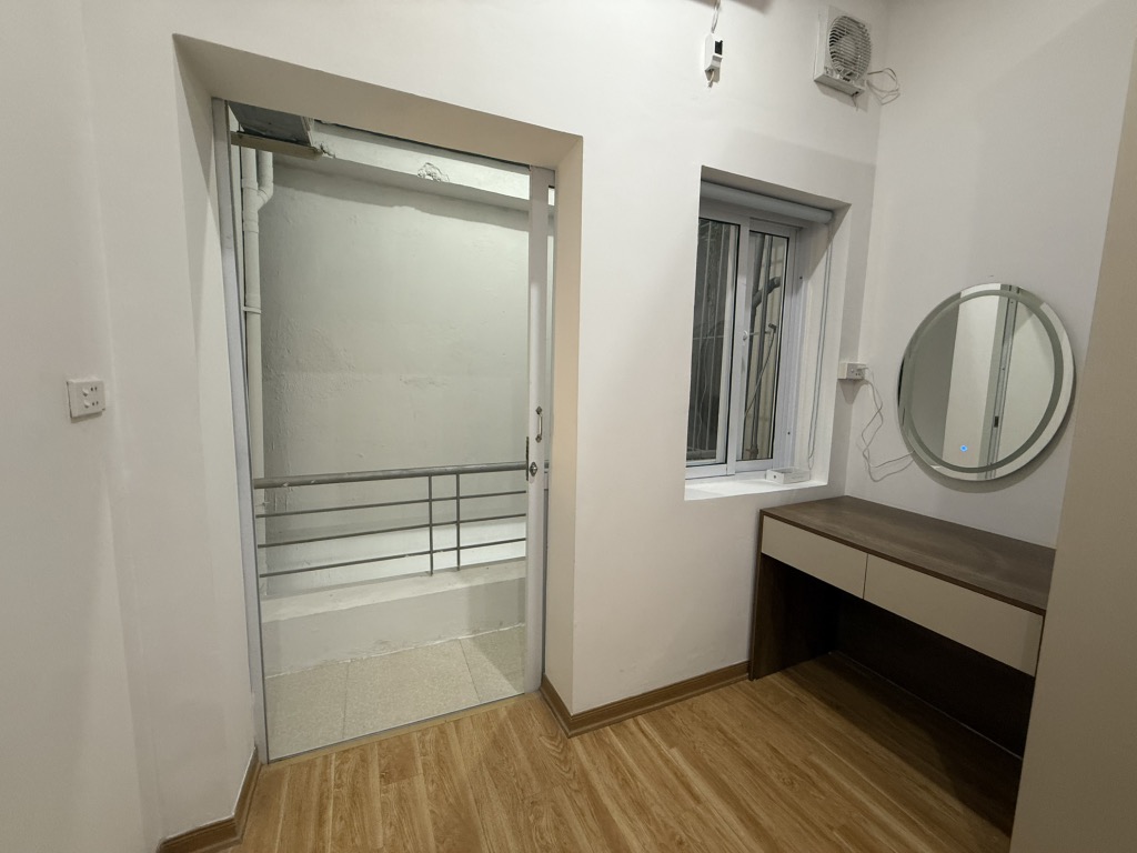 Bán nhà Trần Quang Diệu - diện tích 30m2 3 tầng - ô tô đỗ 15m - giá 7,5 tỷ