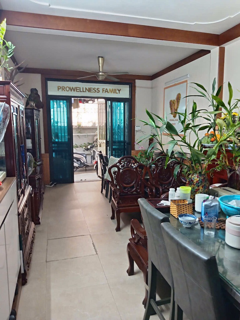 Bán nhà Bùi Xương Trạch - diện tích 66m2 2 tầng - ô tô đỗ cửa - giá 5,8 tỷ