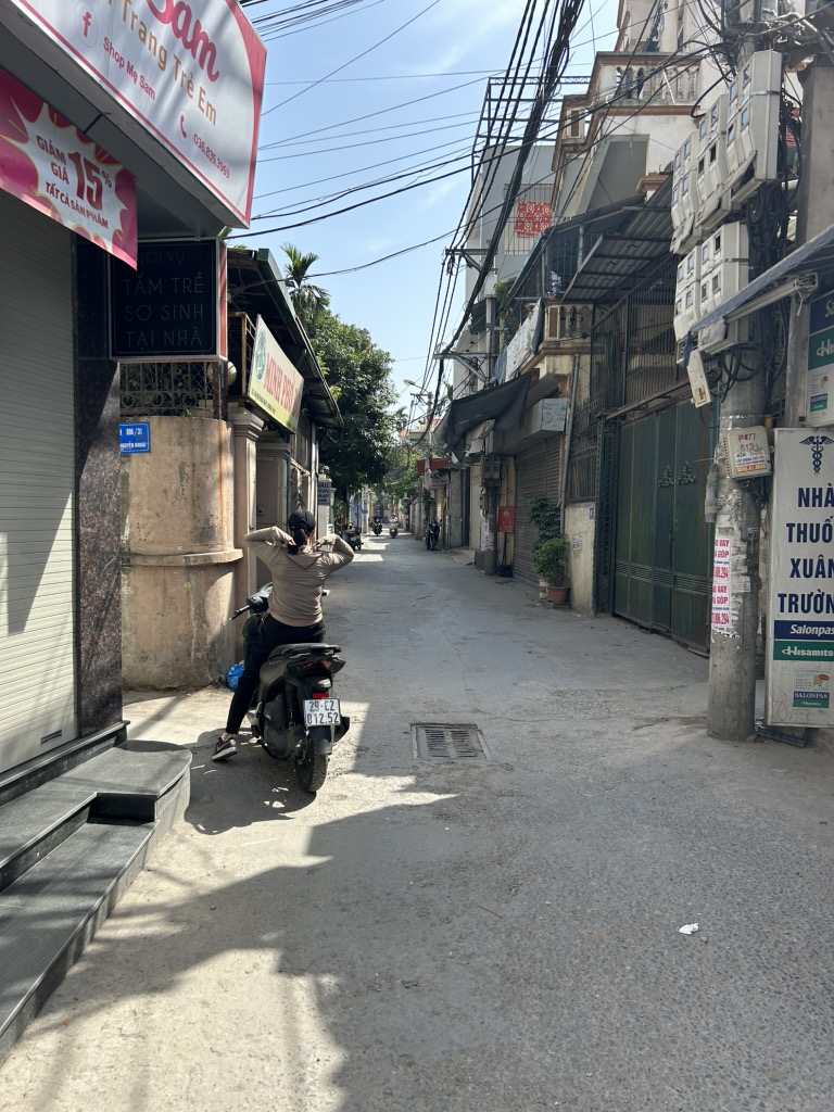 Bán nhà Nguyễn Khoái - diện tích 53.3m2 5 tầng - Ô tô đỗ cửa - giá 13 tỷ