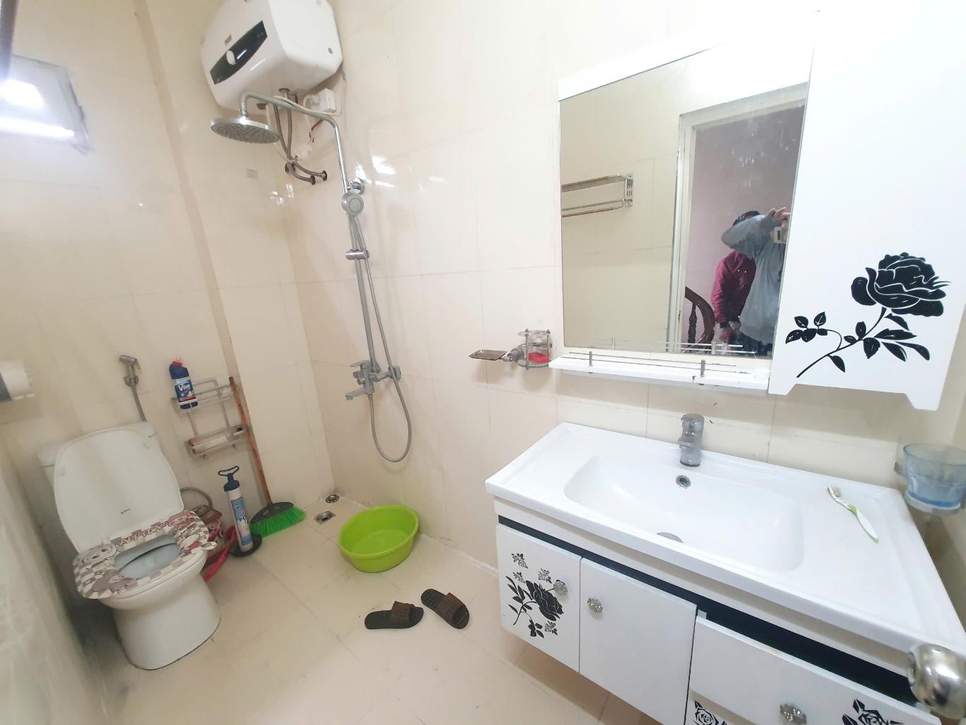 Bán nhà Giải phóng - diện tích 20,5m2 4 tầng - Nhà 2 thoáng, tặng nội thất - giá 4,4 tỷ