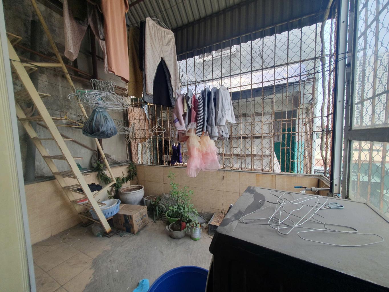 Bán nhà Giải phóng - diện tích 20,5m2 4 tầng - Nhà 2 thoáng, tặng nội thất - giá 4,4 tỷ