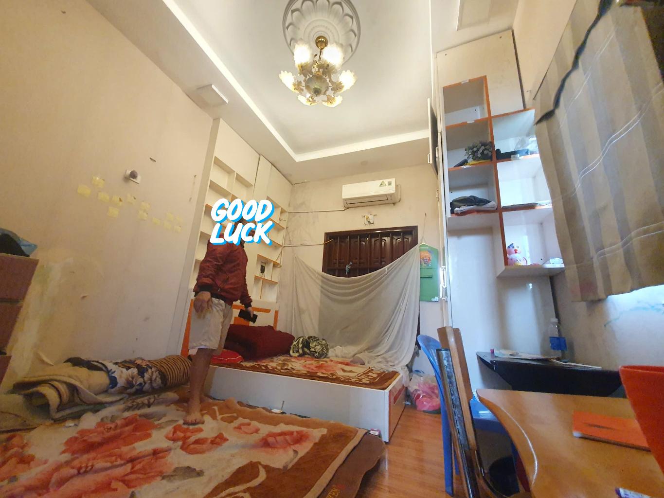 Bán nhà Giải phóng - diện tích 20,5m2 4 tầng - Nhà 2 thoáng, tặng nội thất - giá 4,4 tỷ