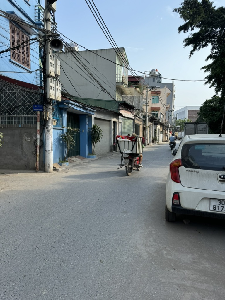 Bán nhà Khuyến Lương - diện tích 53m2 1 tầng - Ô tô tránh - giá 9,3 tỷ