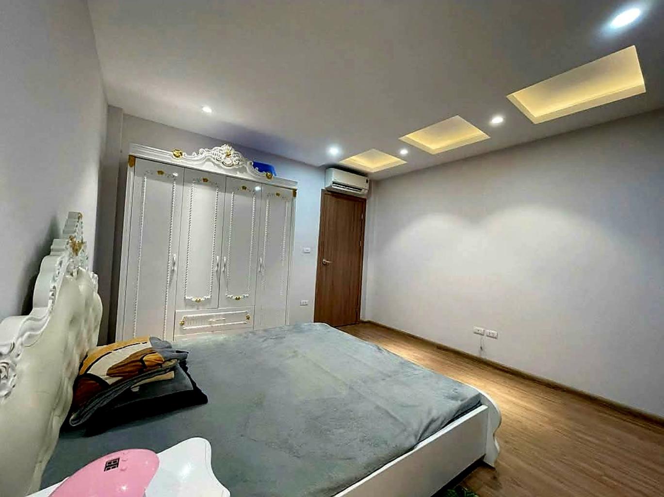 Bán nhà Khương Trung - diện tích 50.7m2 5 tầng - SIÊU PHẨM NHÀ ĐẸP - giá 12 tỷ