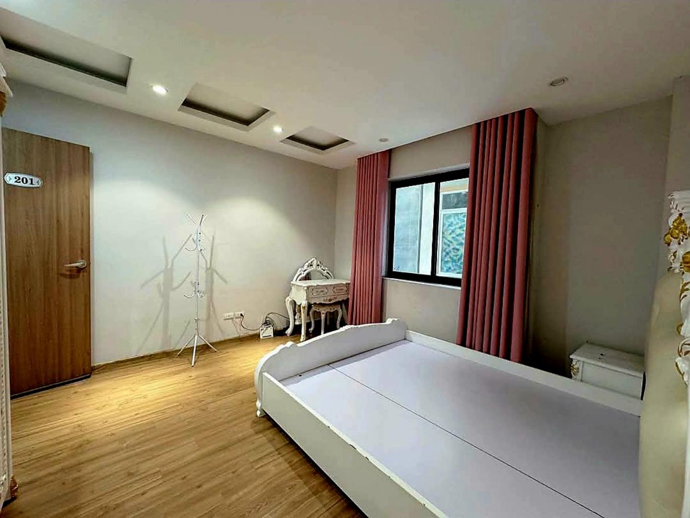 Bán nhà Khương Trung - diện tích 50.7m2 5 tầng - SIÊU PHẨM NHÀ ĐẸP - giá 12 tỷ