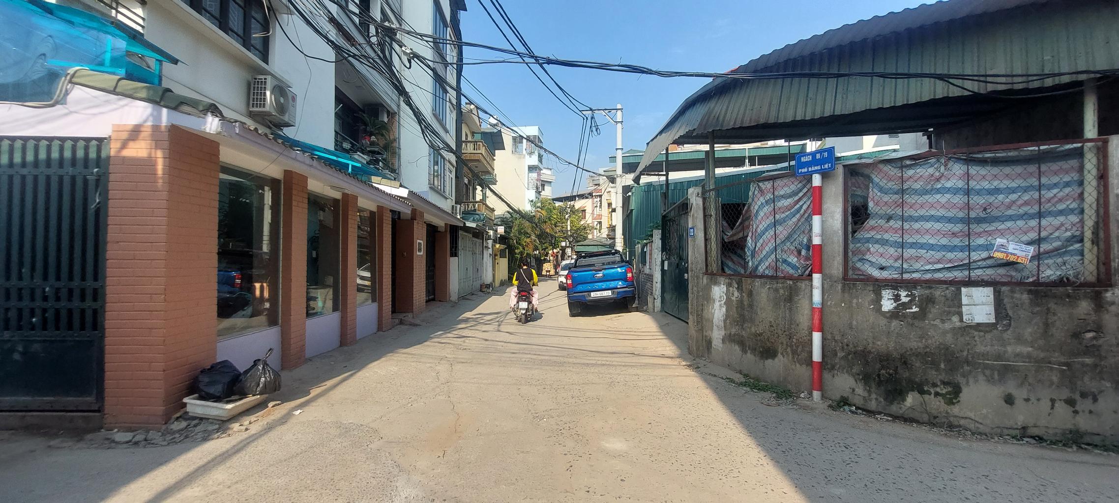 Bán nhà Bằng Liệt - diện tích 58m2 1 tầng - Ô TÔ - MẶT NGÕ THÔNG - giá 16 tỷ