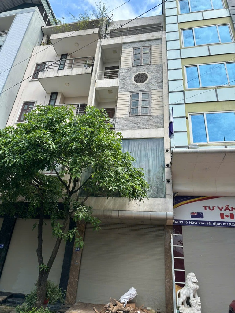 Bán nhà Yên Sở - diện tích 56m2 5 tầng - Ô tô đỗ cửa - giá 18,6 tỷ