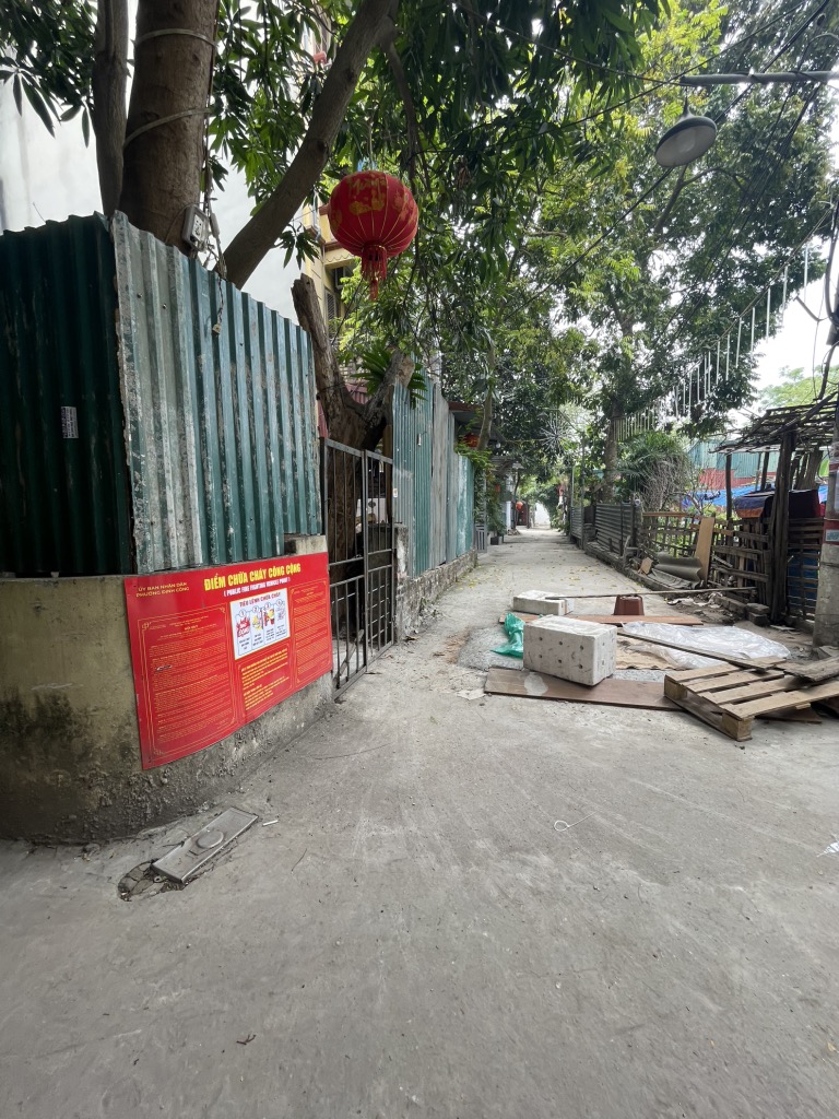 Bán nhà Định Công - diện tích 135m2 1 tầng - Ô tô đỗ cửa - giá 17 tỷ