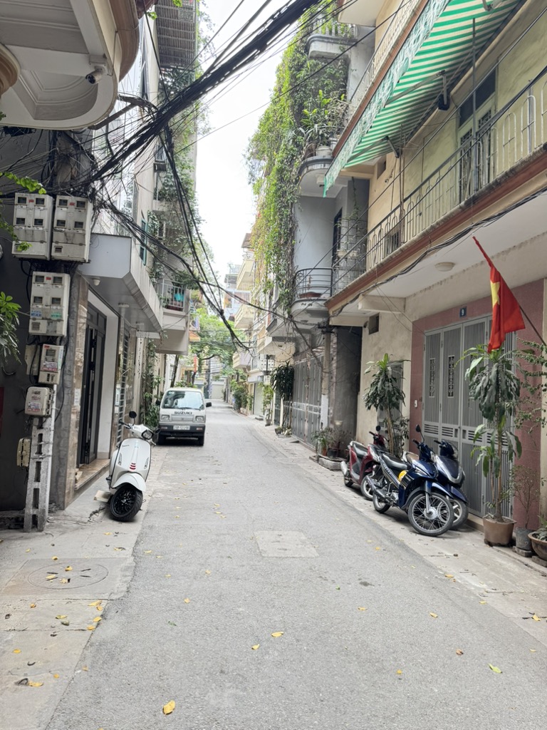 Bán nhà Yên Lạc - diện tích 60m2 4 tầng - PHÂN LÔ Ô TÔ - GÓC 3 THOÁNG - giá 18,6 tỷ