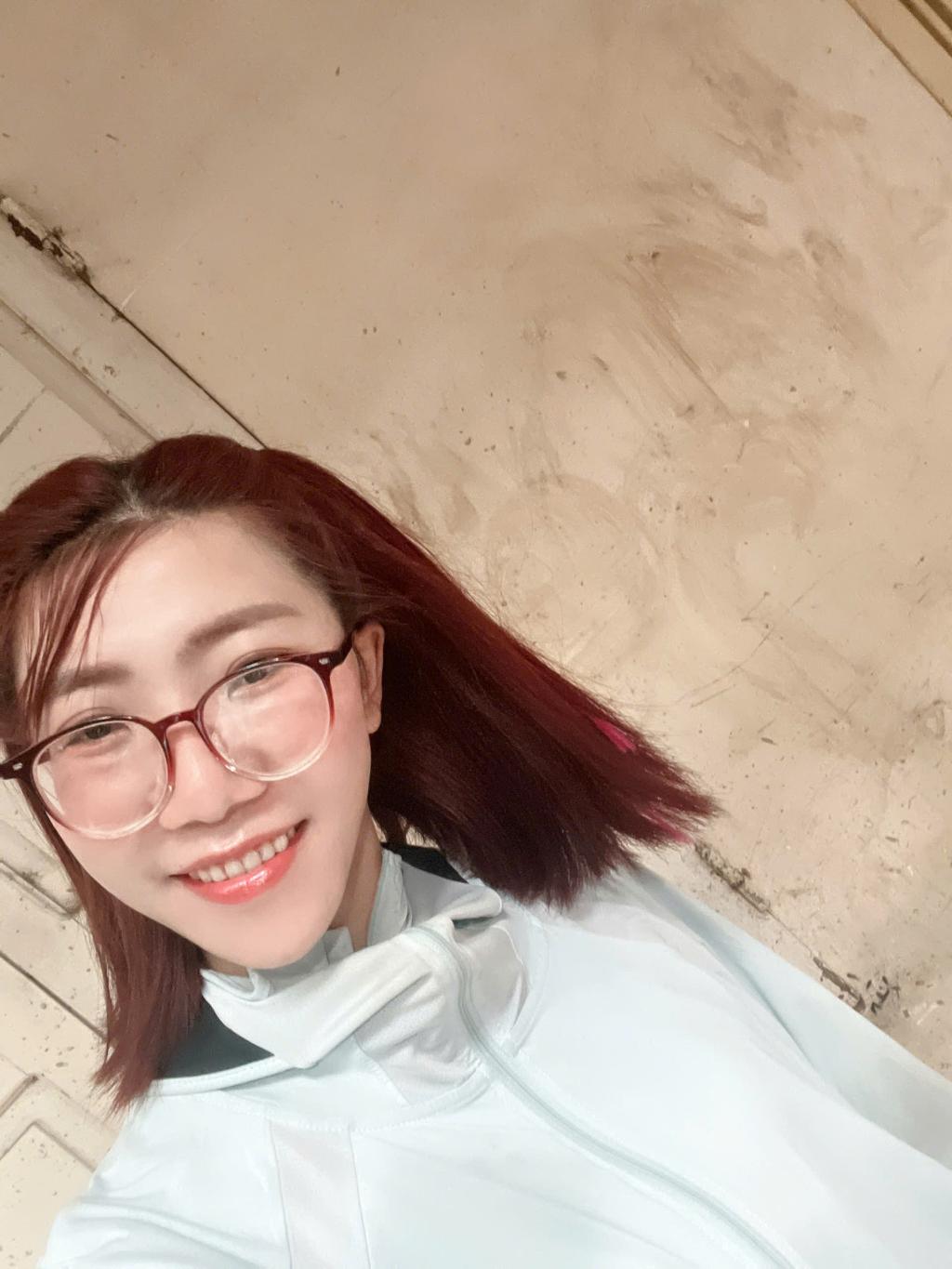 Bán nhà Ngõ Đình Đông - diện tích 36m2 6 tầng - Lô góc, thang máy - giá 11,5 tỷ