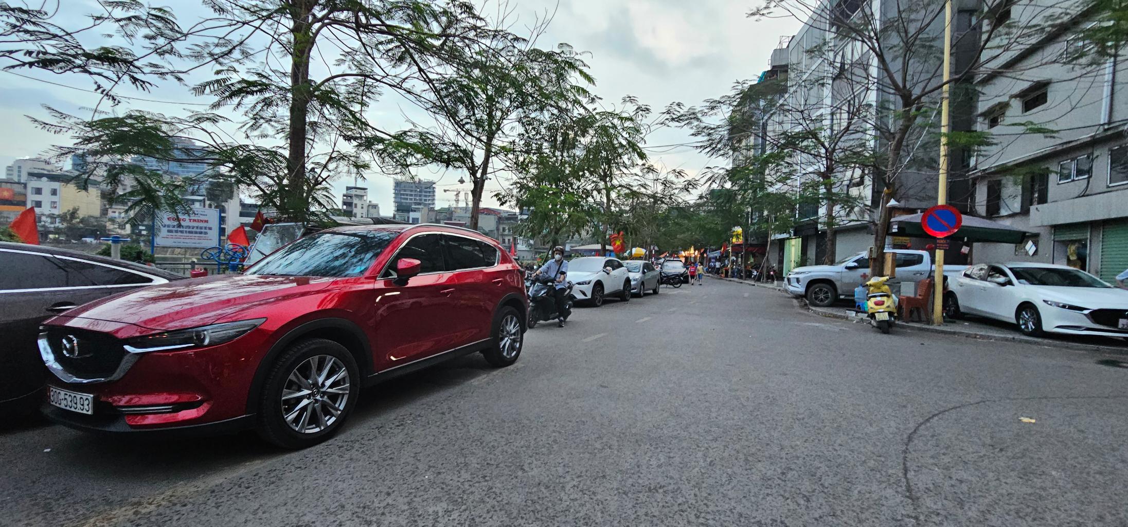 Bán nhà Văn Chương - diện tích 56.5m2 3 tầng - Lô góc mặt tiền đẳng cấp - giá 8,9 tỷ