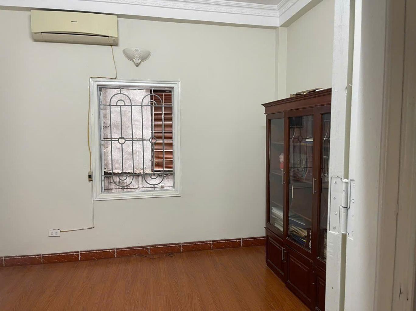 Bán nhà 47m2 5 tầng Láng Hạ - Giảng Võ - Thành Công - nhỉnh 15 tỷ, ô tô đỗ cửa