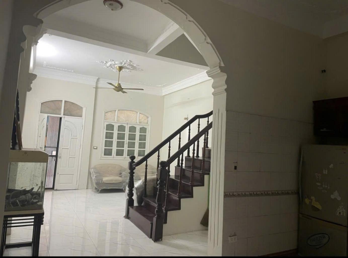 Bán nhà 47m2 5 tầng Láng Hạ - Giảng Võ - Thành Công - nhỉnh 15 tỷ, ô tô đỗ cửa