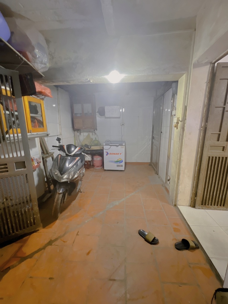 Bán nhà Cống Trắng - diện tích 20,4m2 3 tầng - LÕI ĐỐNG ĐA - giá 4,5 tỷ