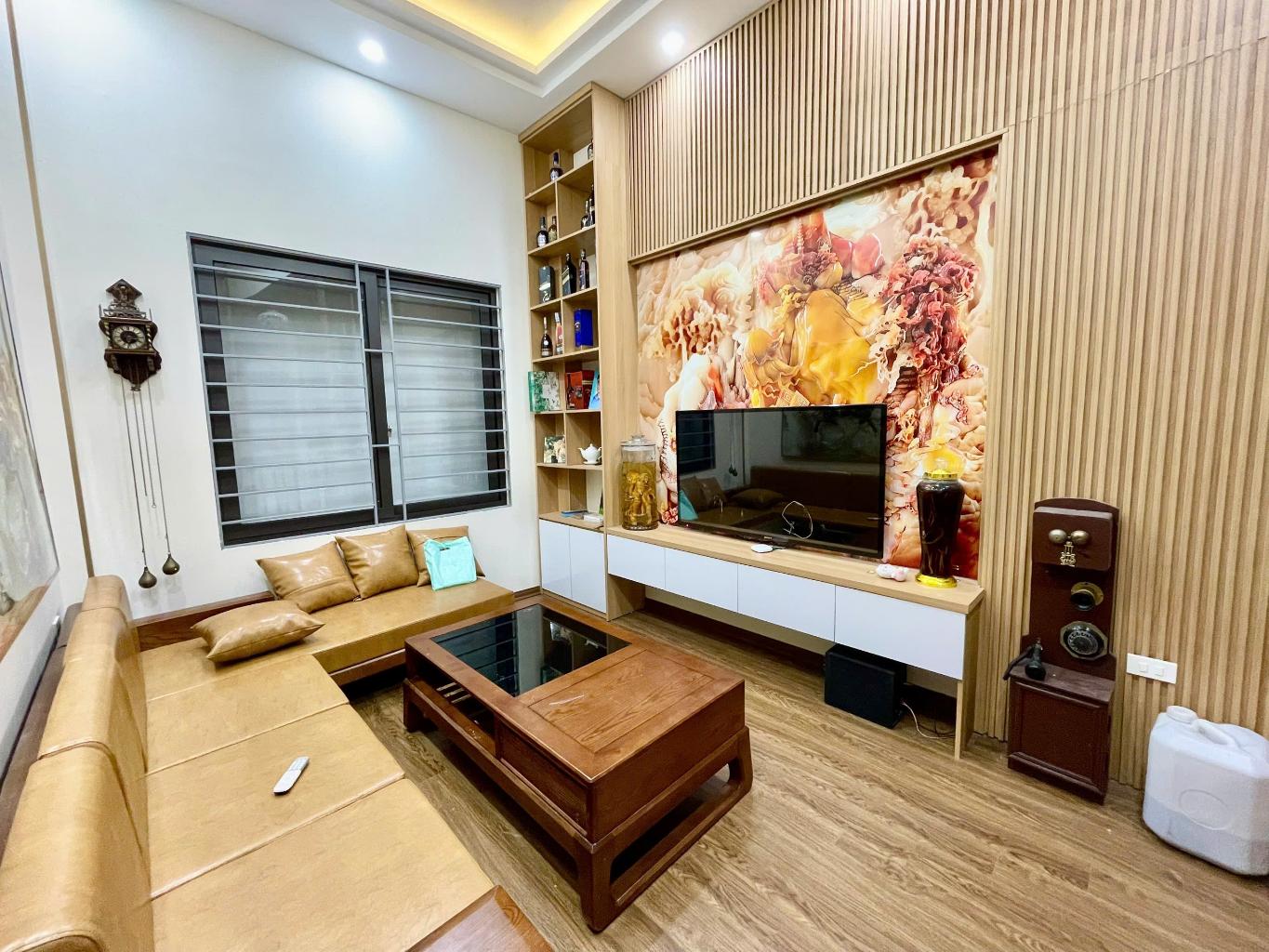 Bán nhà Ngọc Hồi - diện tích 36m2 4 tầng - mặt ngõ thông - giá 7,8 tỷ