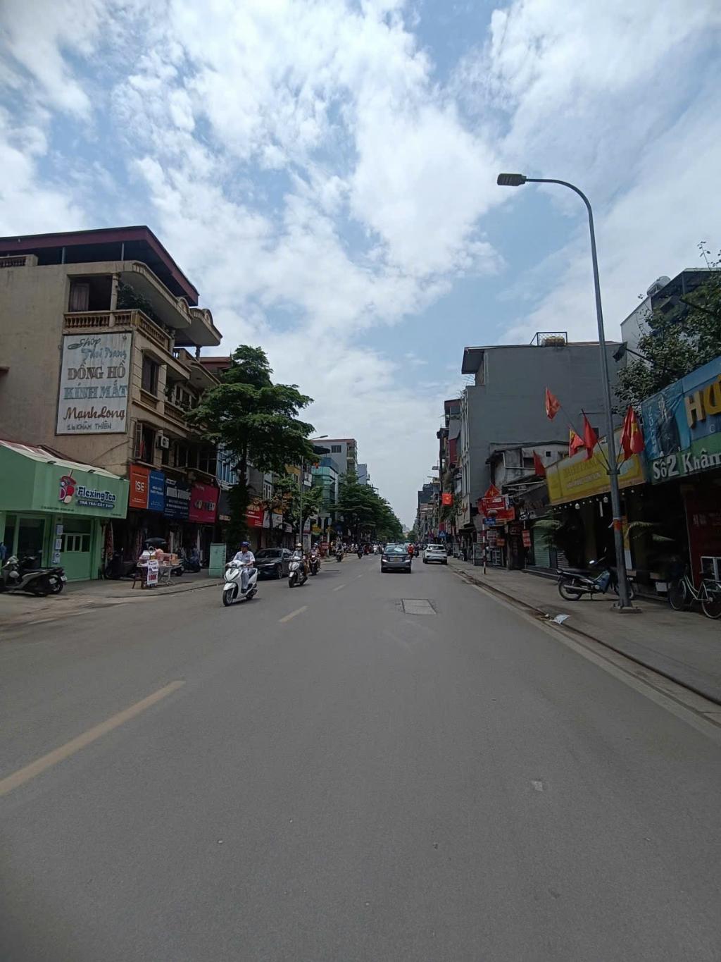 Bán nhà Khâm Thiên - diện tích 32m2 4 tầng - Mặt tiền khủng, kinh doanh đa dạng - giá 13,9 tỷ