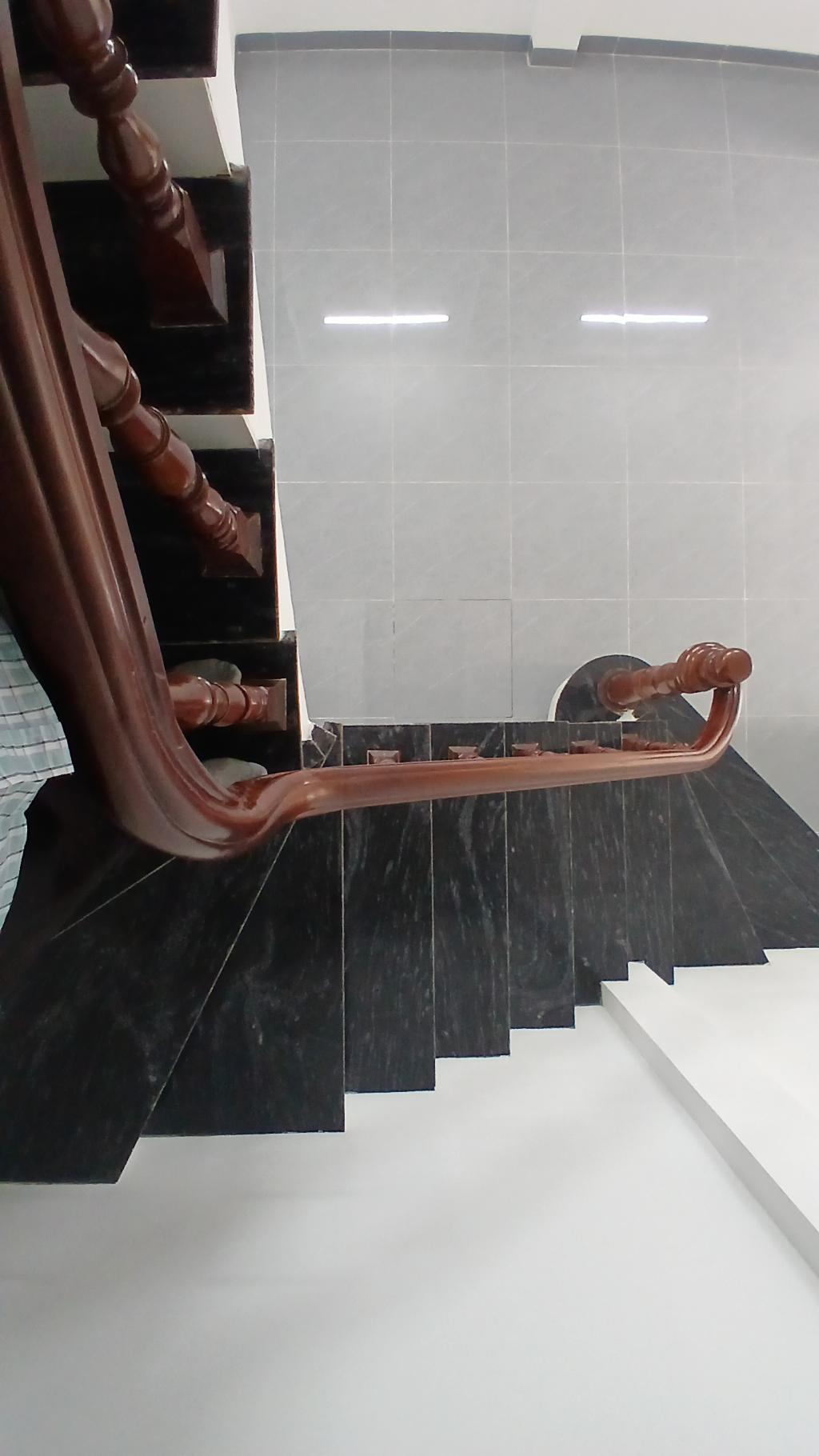 Bán nhà Giáp Nhị - diện tích 41m2 5 tầng - Mặt ngõ ô tô - giá 9,6 tỷ