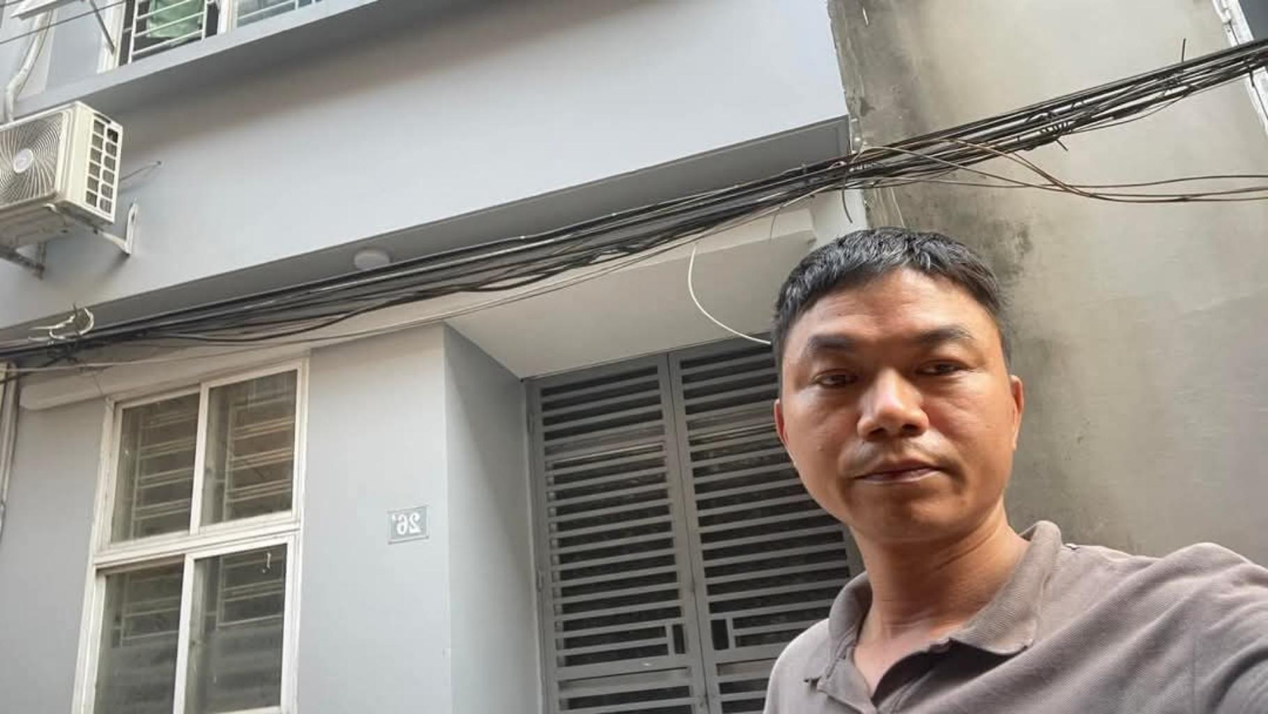 Bán nhà Kim Giang - diện tích 35.6m2 3 tầng - ô tô đỗ cửa - giá 6,4 tỷ