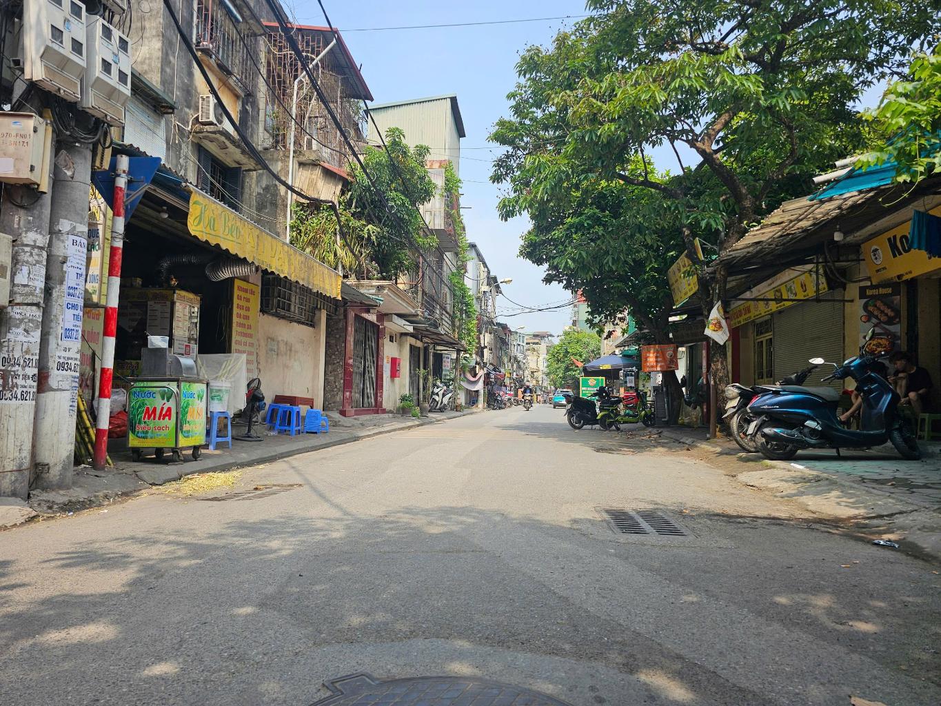 Bán nhà Tập Thể Tân Mai - diện tích 107m2 1 tầng - Lô góc 3 thoáng - giá 12,9 tỷ