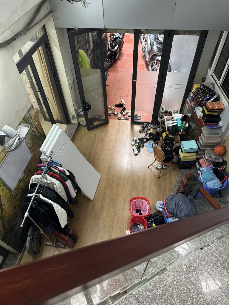 Bán nhà Ngõ Quỳnh - diện tích 69m2 2 tầng - Nhà đẹp hiếm có - giá 11,5 tỷ