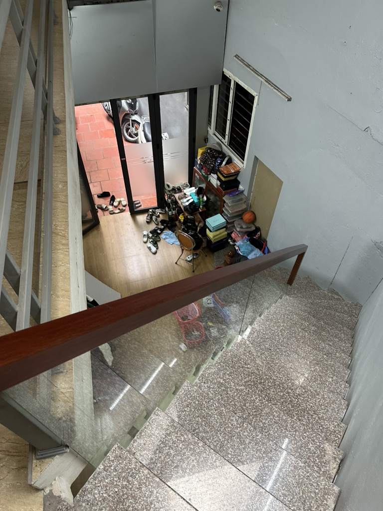 Bán nhà Ngõ Quỳnh - diện tích 69m2 2 tầng - Nhà đẹp hiếm có - giá 11,5 tỷ