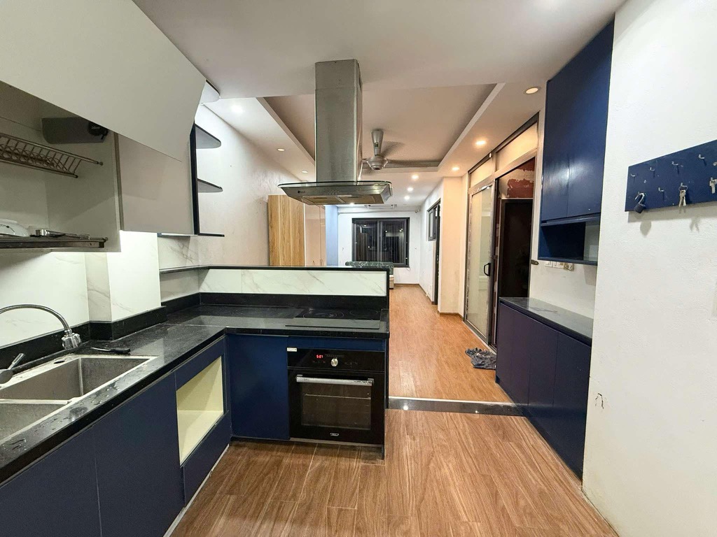 Bán nhà Thanh Nhàn - diện tích 55m2 5 tầng - SIÊU PHẨM DÒNG TIỀN - giá 15,9 tỷ