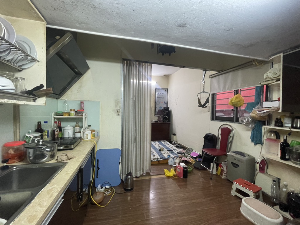 Bán nhà Lê Duẩn - diện tích 25,7m2 5 tầng - Mặt phố cực hiếm - giá 8,6 tỷ