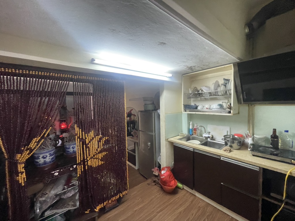 Bán nhà Lê Duẩn - diện tích 25,7m2 5 tầng - Mặt phố cực hiếm - giá 8,6 tỷ