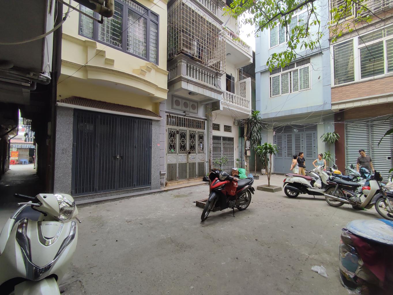 Bán nhà Ngõ Văn Chương - diện tích 48m2 5 tầng - Ô tô tránh - giá 18,2 tỷ