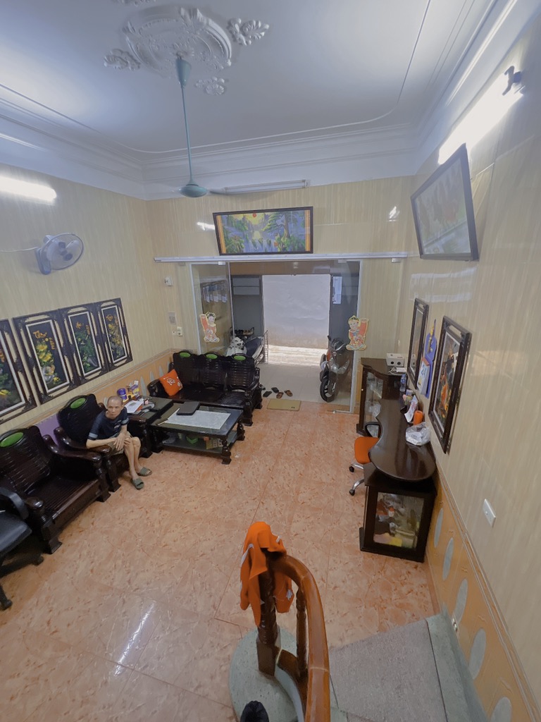 Bán nhà Trương Định - diện tích 50.7m2 3 tầng - Ngõ nông gần 3 trường đại học lớn - giá 9,5 tỷ