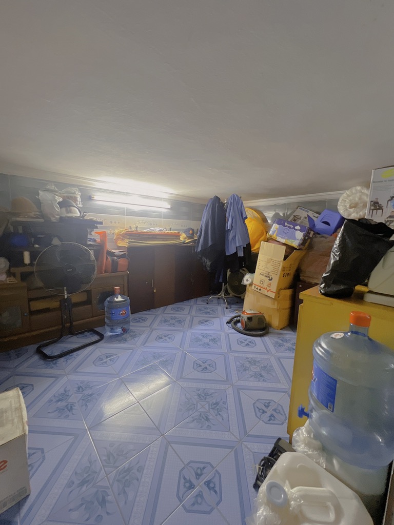 Bán nhà Trương Định - diện tích 50.7m2 3 tầng - Ngõ nông gần 3 trường đại học lớn - giá 9,5 tỷ