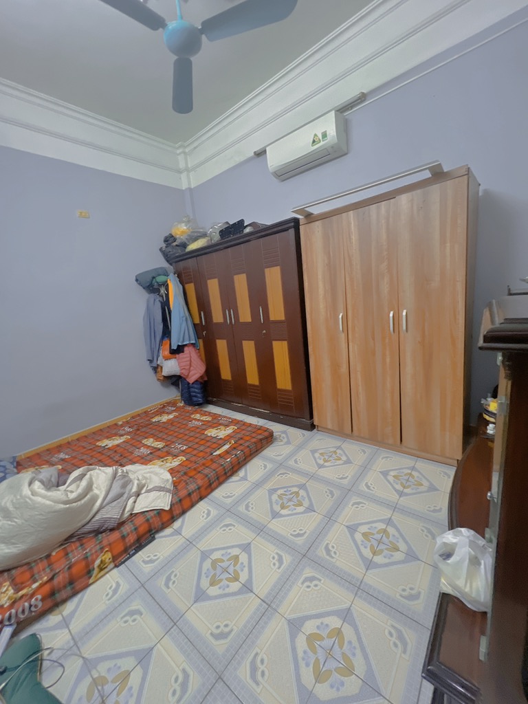 Bán nhà Trương Định - diện tích 50.7m2 3 tầng - Ngõ nông gần 3 trường đại học lớn - giá 9,5 tỷ