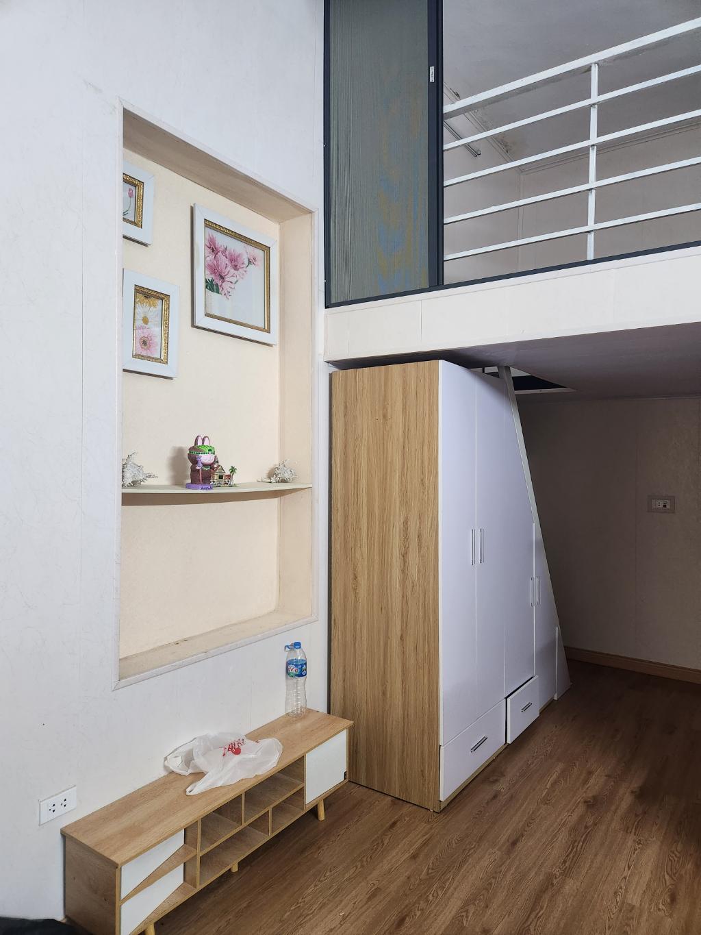 Bán nhà Khâm Thiên - diện tích 40m2 1 tầng - Căn hộ tập thể T1 - giá 3,25 tỷ