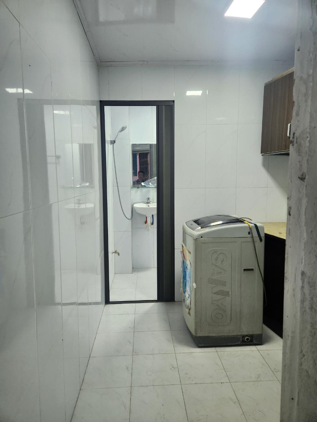 Bán nhà Khâm Thiên - diện tích 40m2 1 tầng - Căn hộ tập thể T1 - giá 3,25 tỷ