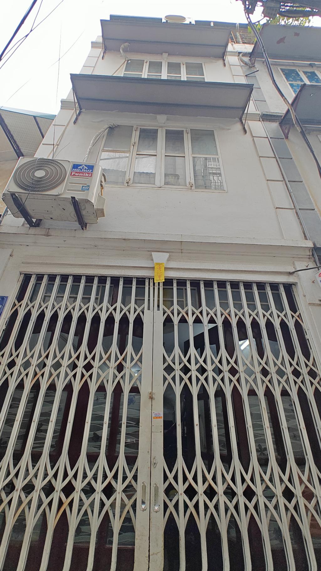 Bán nhà Nam Dư - diện tích 18,4m2 4 tầng - Ngõ thông, 40m ra ô tô tránh - giá 2,5 tỷ