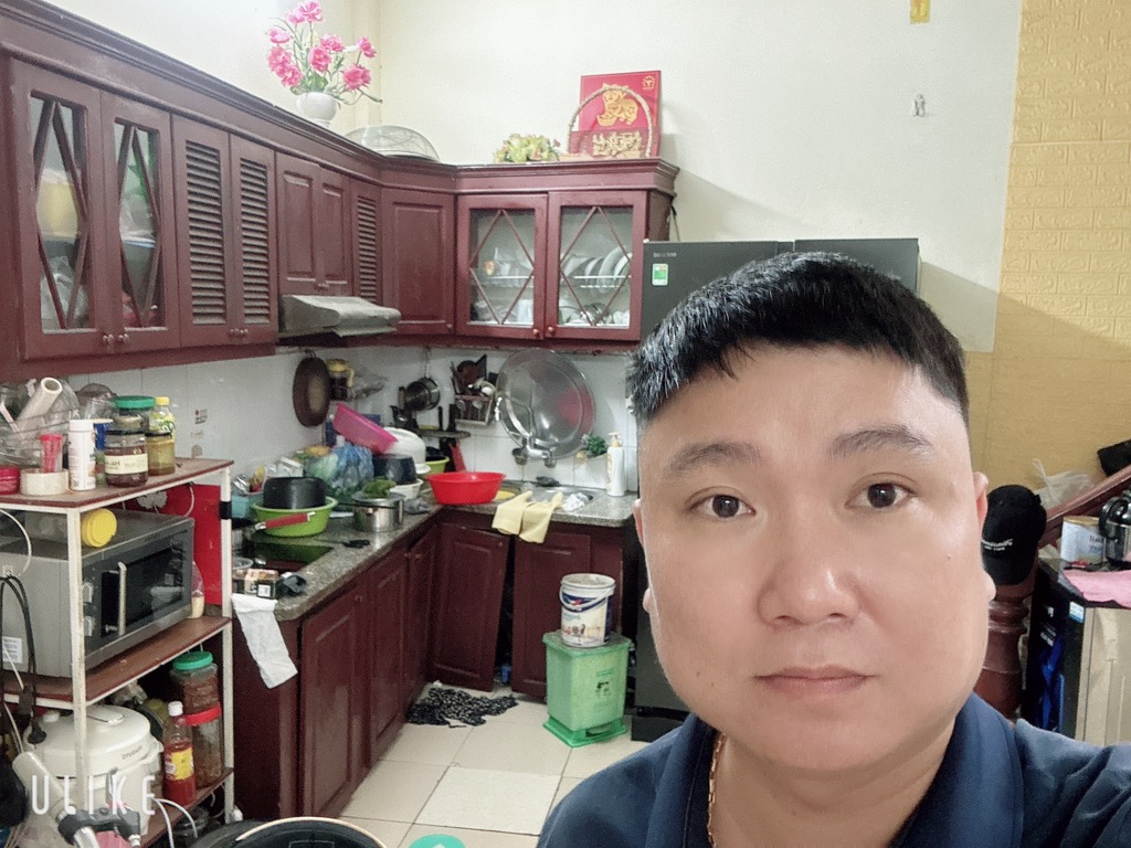 Bán nhà Ngọc Hồi - diện tích 33,3m2 5 tầng - Ô TÔ ĐỖ CỔNG - GẦN PHỐ - GẦN HỒ LINH ĐÀM - giá 7,9 tỷ