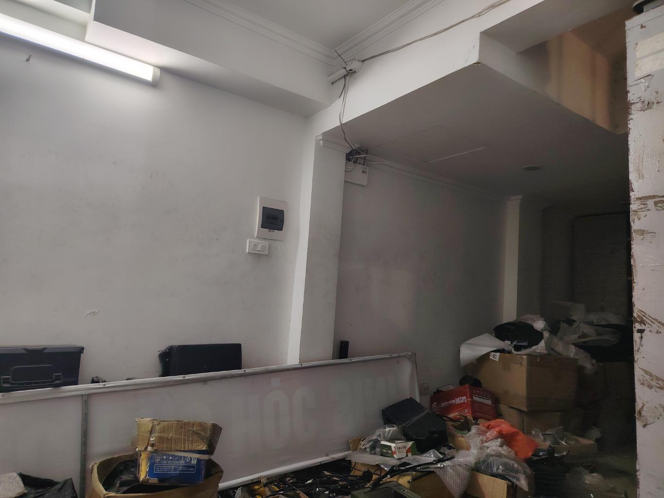 Bán nhà Tôn Đức Thắng - diện tích 37,8m2 5 tầng - SIÊU PHẨM MẶT PHỐ - VỈA HÈ RỘNG - KINH DOANH SẦM UẤT - giá 23,5 tỷ