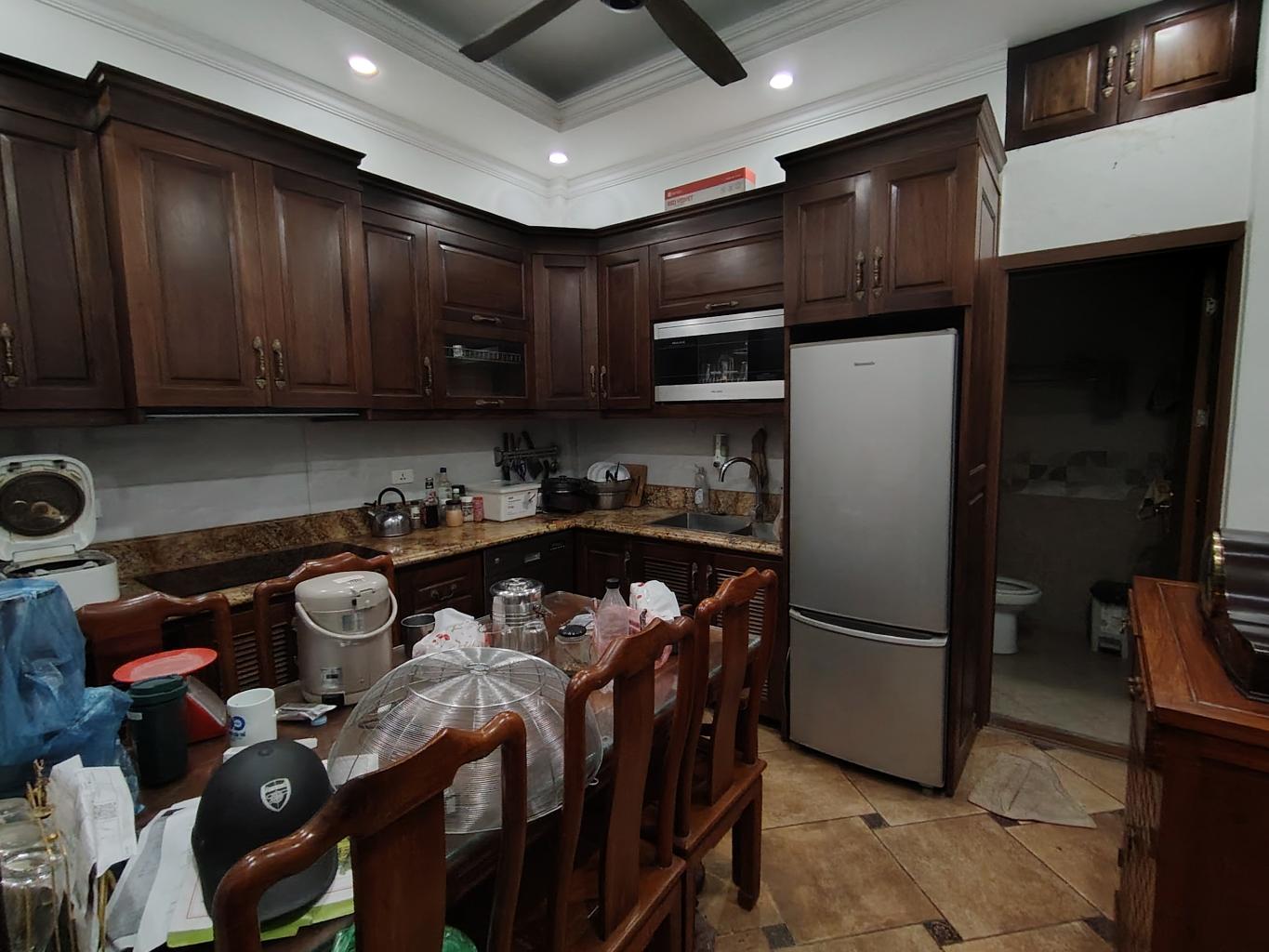 Bán nhà Tôn Đức Thắng - diện tích 37,8m2 5 tầng - SIÊU PHẨM MẶT PHỐ - VỈA HÈ RỘNG - KINH DOANH SẦM UẤT - giá 23,5 tỷ