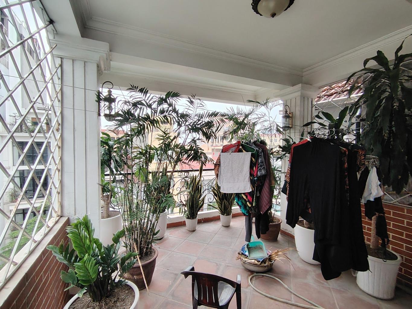 Bán nhà Tôn Đức Thắng - diện tích 37,8m2 5 tầng - SIÊU PHẨM MẶT PHỐ - VỈA HÈ RỘNG - KINH DOANH SẦM UẤT - giá 23,5 tỷ