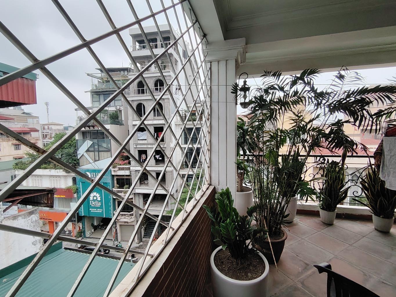 Bán nhà Tôn Đức Thắng - diện tích 37,8m2 5 tầng - SIÊU PHẨM MẶT PHỐ - VỈA HÈ RỘNG - KINH DOANH SẦM UẤT - giá 23,5 tỷ