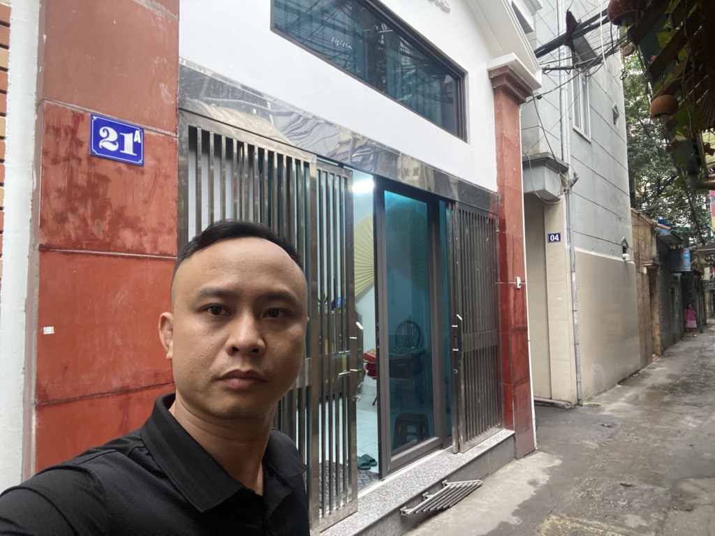 Bán nhà Thái Thịnh - diện tích 28,1m2 4 tầng - Lô góc 2 mặt thoáng - giá 13,5 tỷ