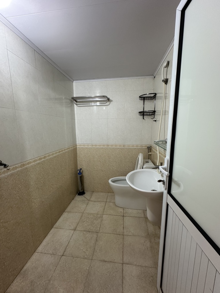 Bán nhà Thanh Xuân Bắc - diện tích 32m2 3 tầng - KINH DOANH - Ô TÔ - VỈA HÈ DỪNG ĐỖ THOẢI MÁI - giá 4,6 tỷ