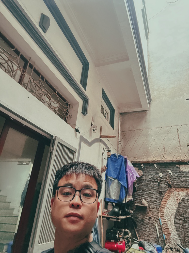 Bán nhà Hoàng Mai - diện tích 56.2m2 3 tầng - gần ô tô - giá 10,7 tỷ