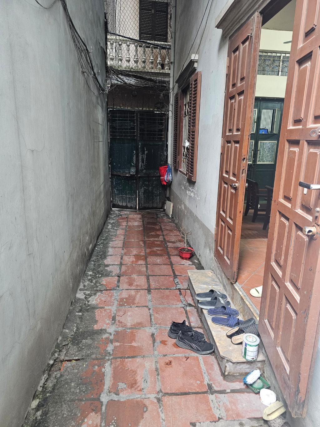 Bán nhà Bạch Mai - diện tích 38.4m2 4 tầng - Nhà hiếm Khu Bắc - Kinh - Xây - giá 7,2 tỷ