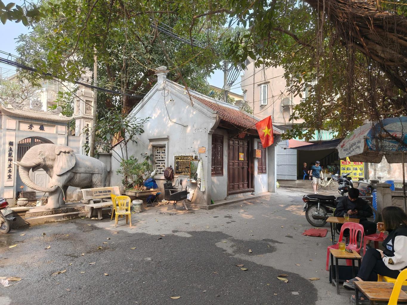 Bán nhà Minh Khai - diện tích 31m2 1 tầng - ngõ thông, gần ô tô - giá 4 tỷ