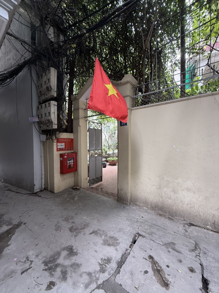 Bán nhà Đường Láng - diện tích 50m2 1 tầng - Lô góc tuyệt đẹp - giá 11 tỷ