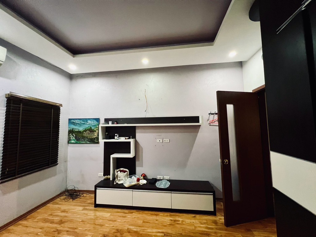 Bán nhà Khâm Thiên - 36.6m2 4 tầng - gần phố, gần Ô tô - giá 6.25 tỷ