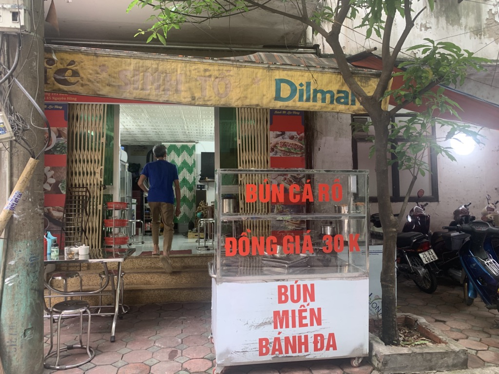 Bán nhà Nguyên Hồng - diện tích 40m2 1 tầng - Ô tô tránh vỉa hè - giá 5,7 tỷ