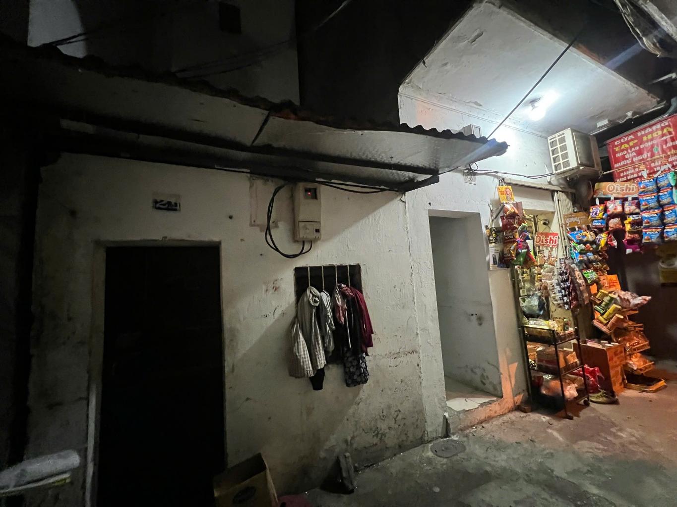 Bán nhà Ngõ Lao Động - diện tích 8m2 1 tầng - ô tô đỗ cửa - giá 1,9 tỷ