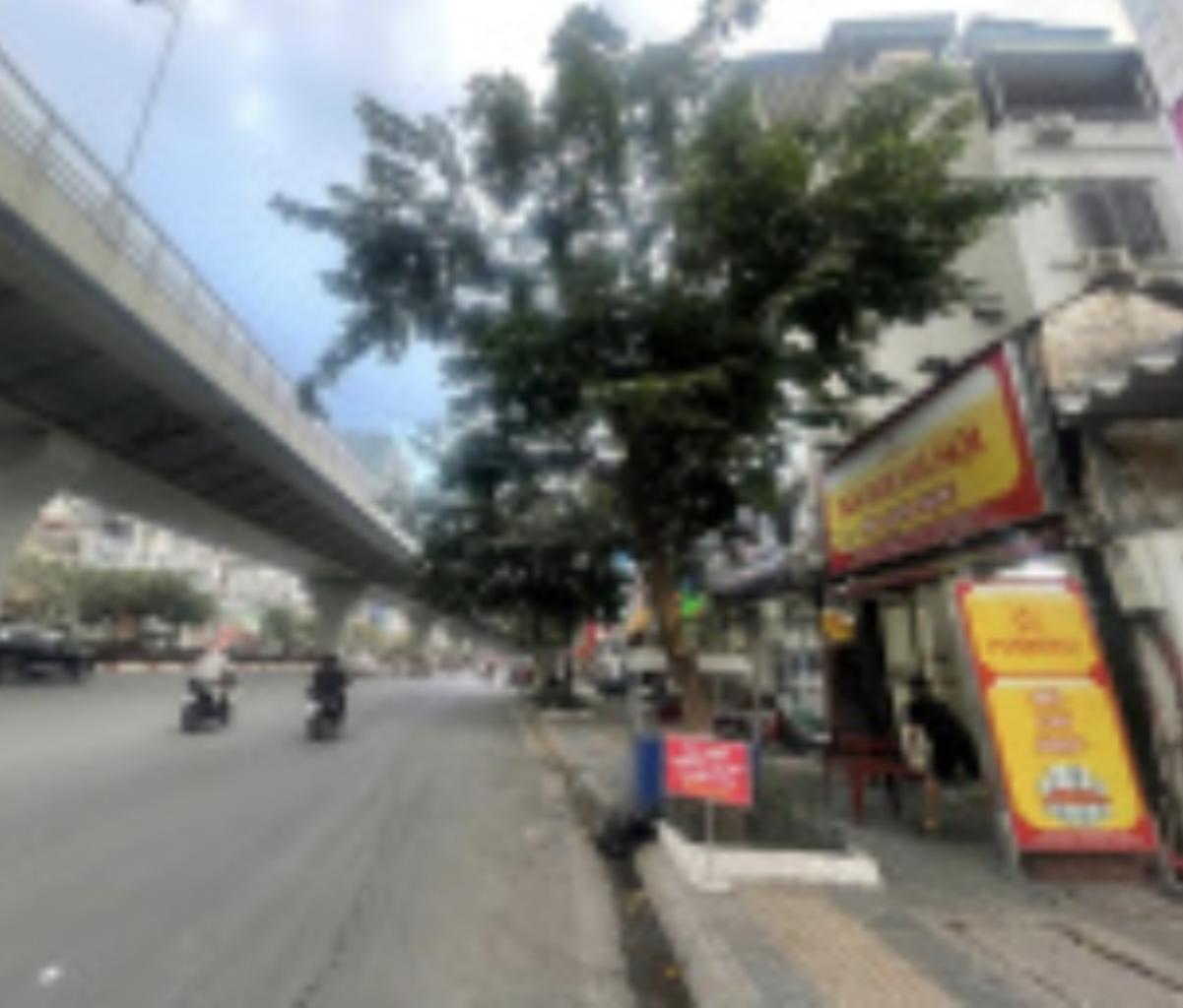 Bán nhà Ngõ Lao Động - diện tích 8m2 1 tầng - ô tô đỗ cửa - giá 1,9 tỷ